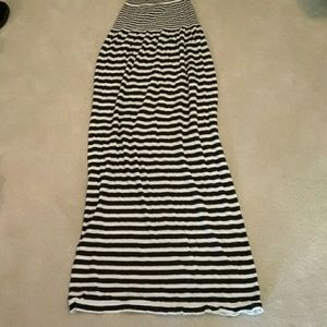 Black and White Stripes Tube Top Maxi Dress